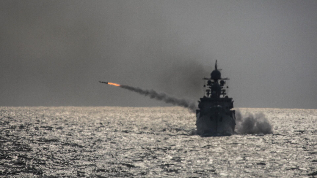 Главком ВМФ Моисеев: Каспийская флотилия получит корабли с высокоточным оружием
